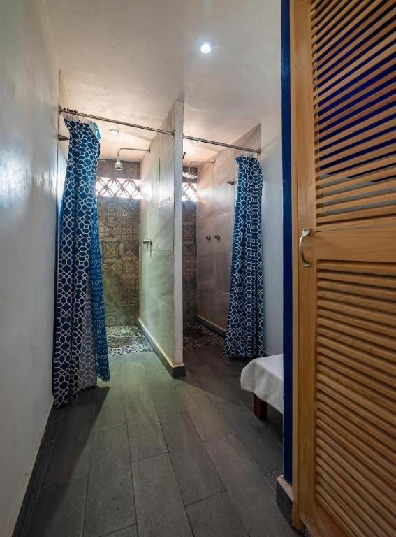 Hostal Casa Pajaritos 태스코 데 알라르콘 외부 사진